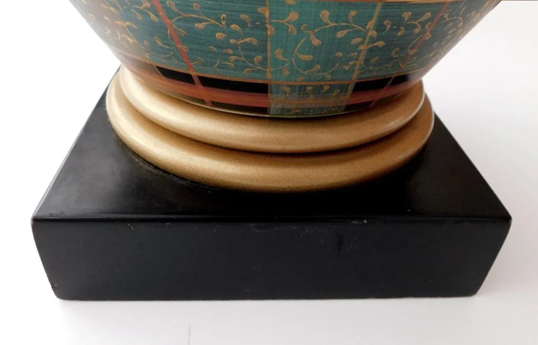 1980s Frederick Cooper Ovoid-Form Lamps With Plaid Decoration - a Pair - 6