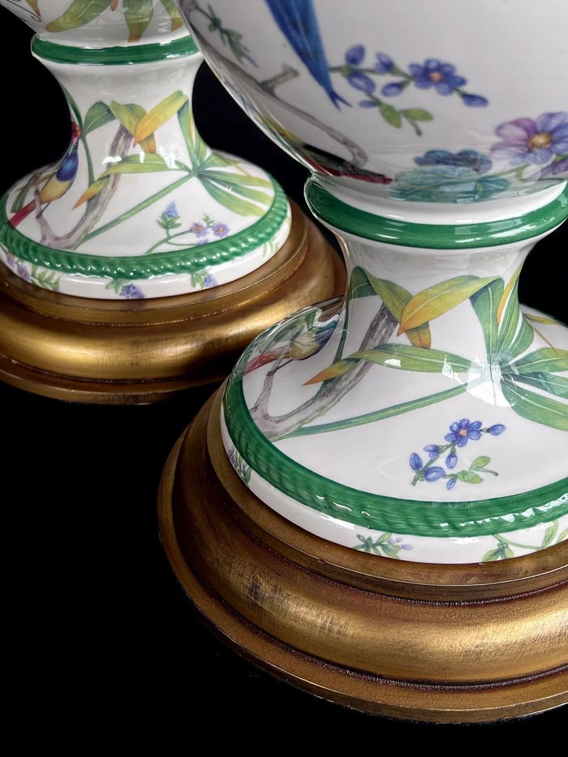 Pair of Italian Hand-Painted Porcelain Baluster-Form Lamps With Bird Motifs - 9