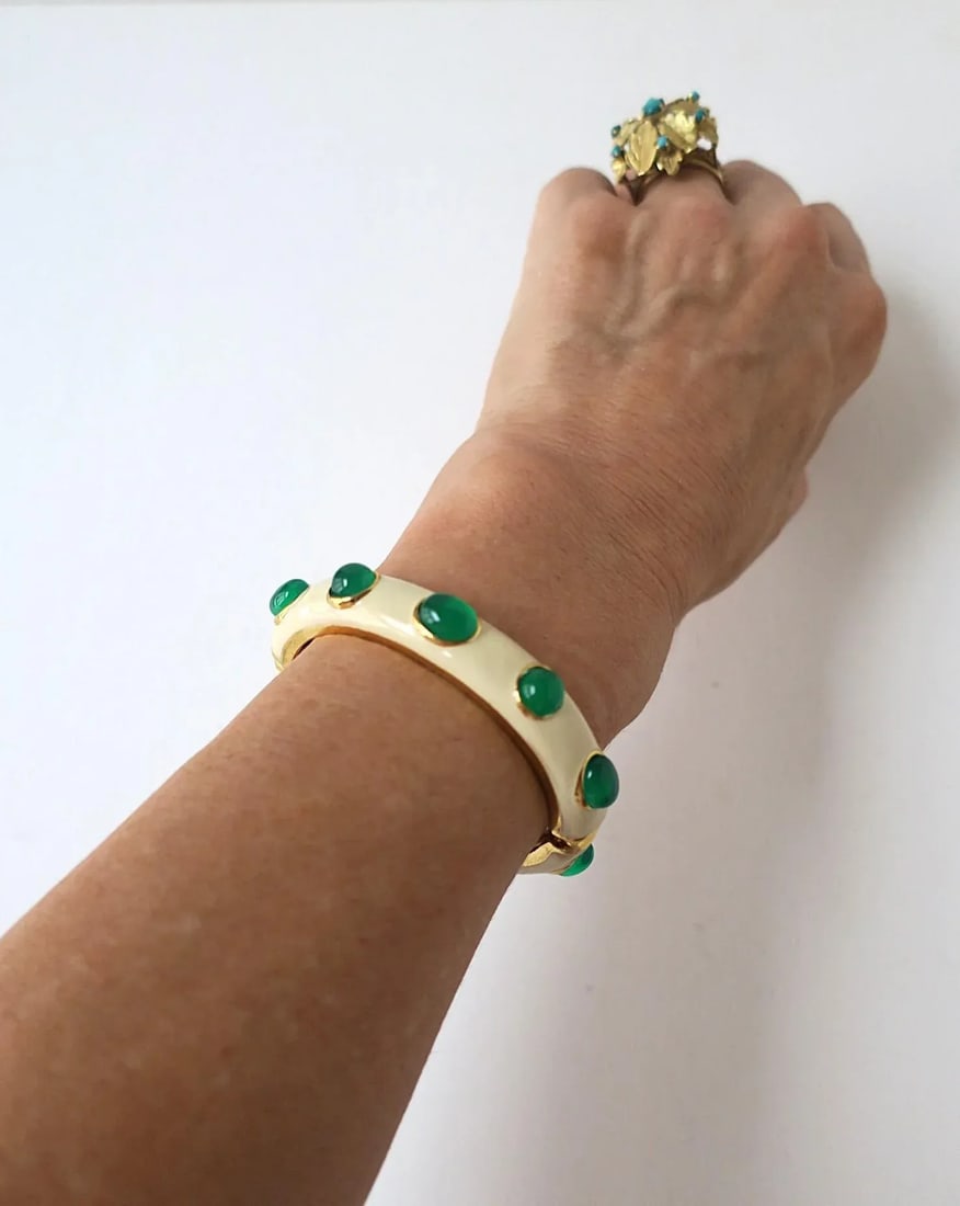Italian Emerald-Esque Bangle Bracelet, Late-20th Century, Italy - 6