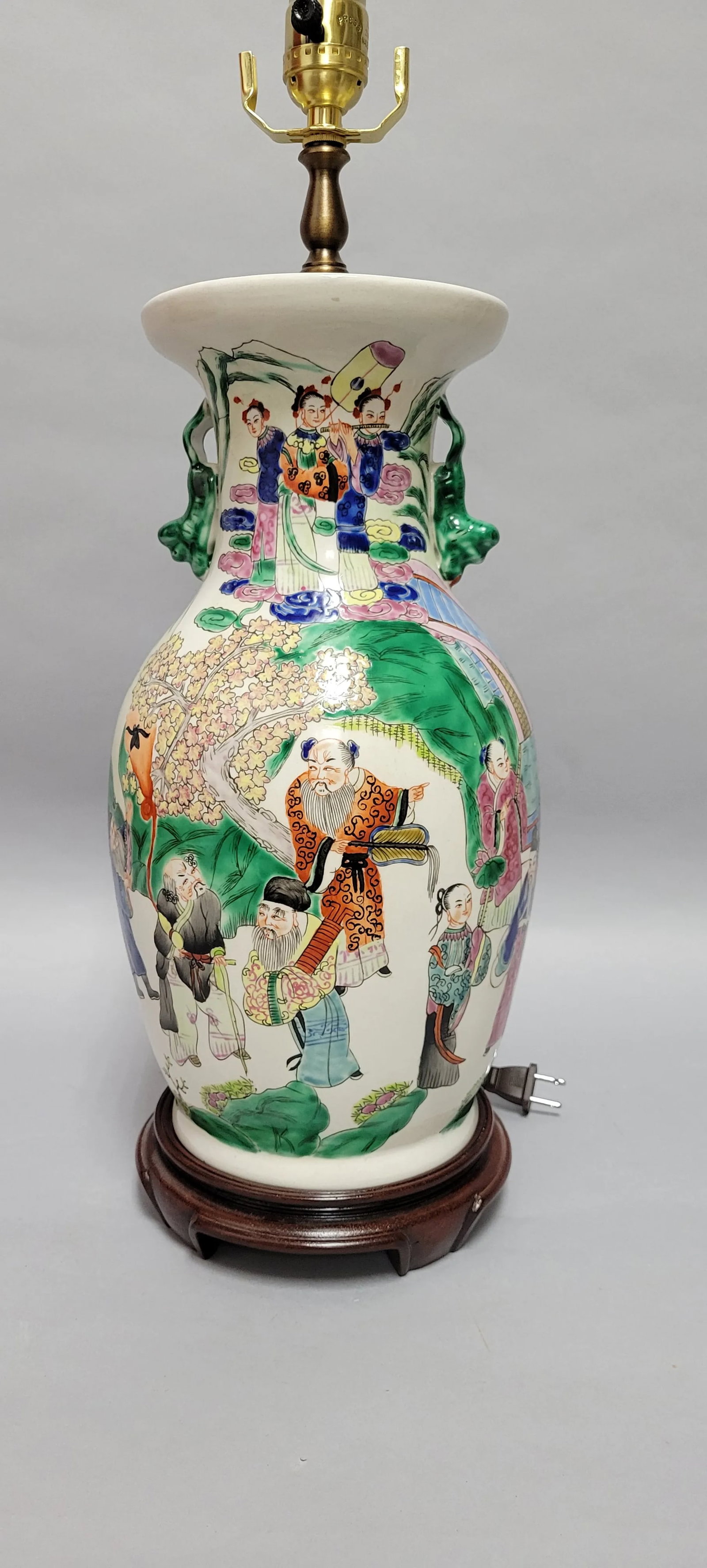 Vintage Chinese Famille Rose Vase Lamp - Hand-Painted Porcelain With Custom Wood Base - 4