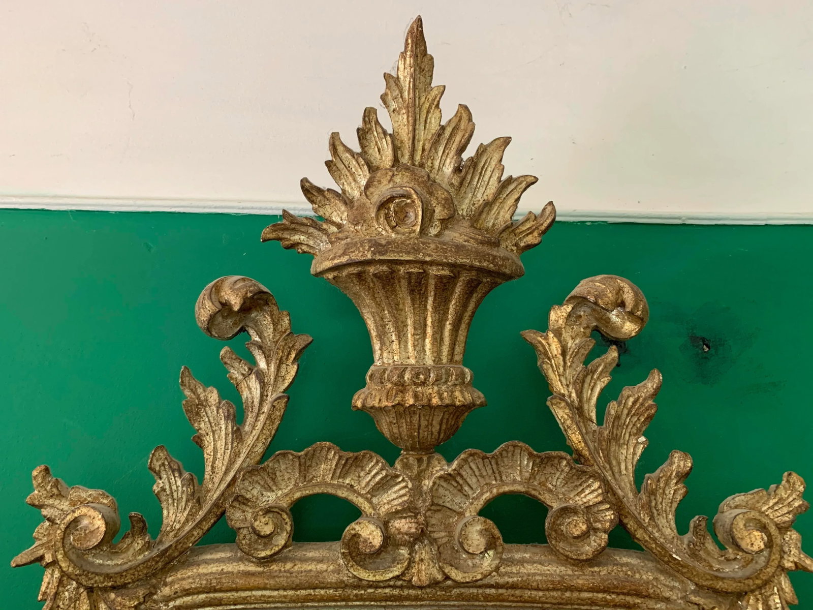 Antique Italian Carved Gilt Wood Mirror - 6