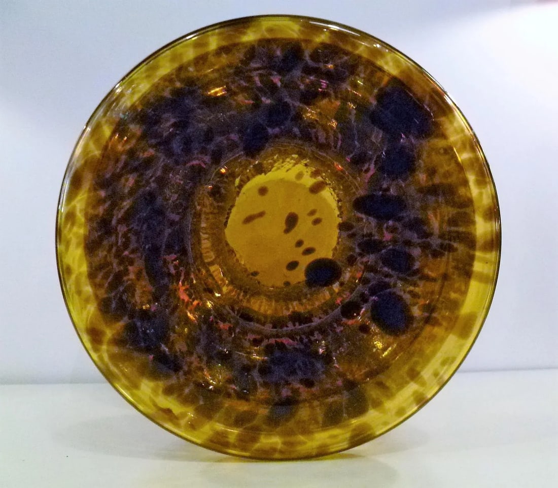 1960s Tall Tortoise Shell Pattern Italian Modern Glass Urn - 10