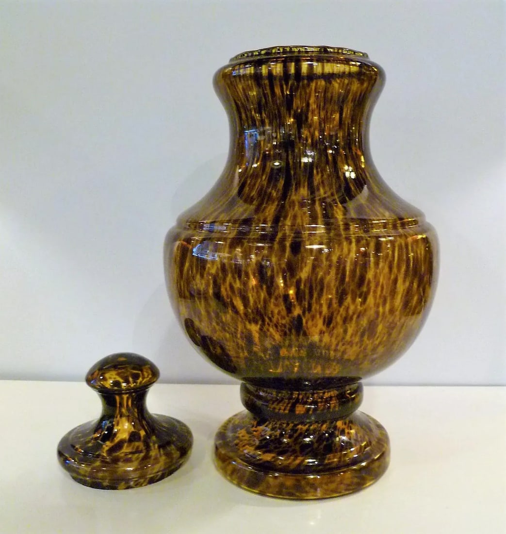 1960s Tall Tortoise Shell Pattern Italian Modern Glass Urn - 4