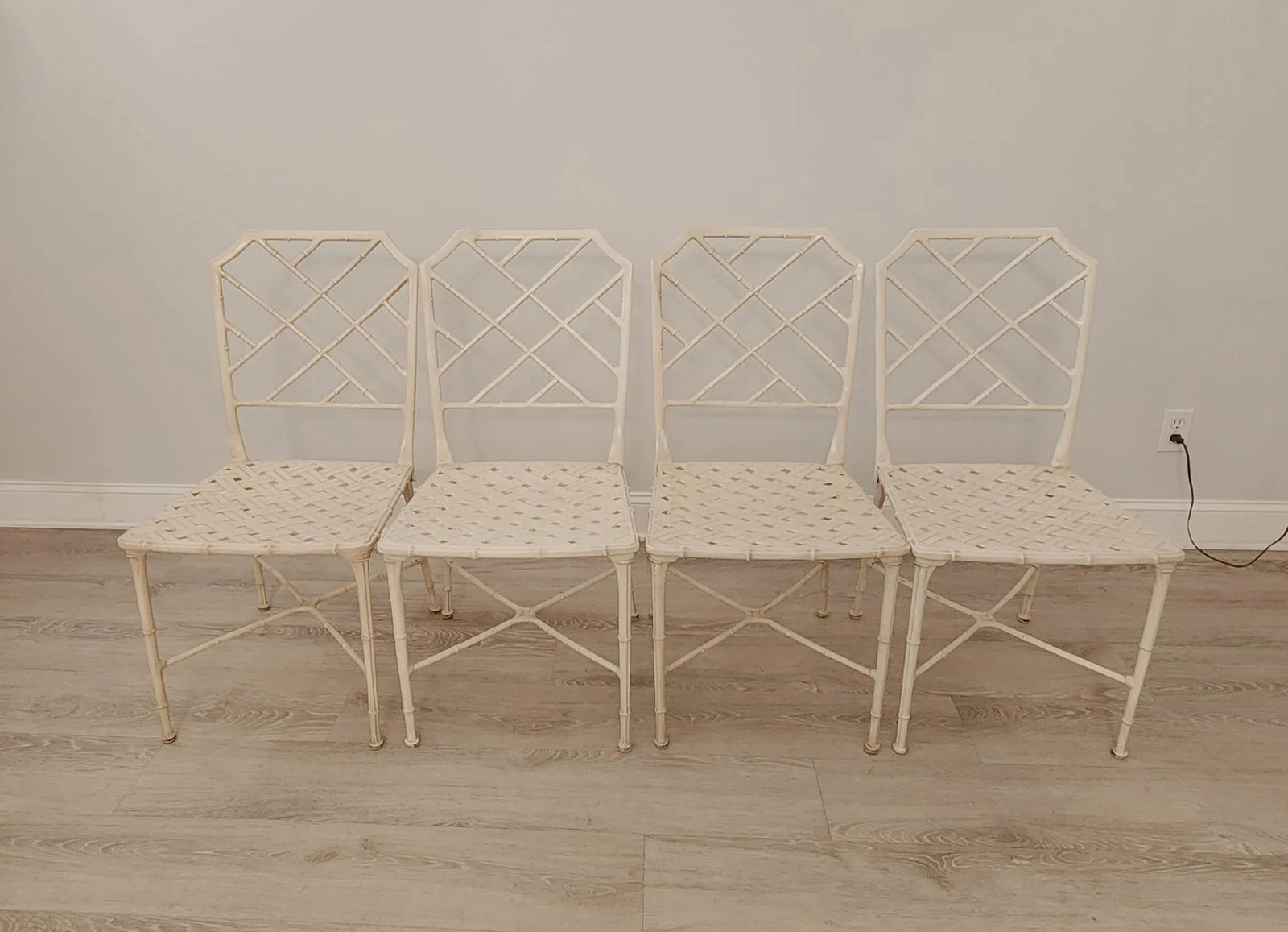 Mid Century Brown Jordan Calcutta Dining Table & 4 Chairs - 3