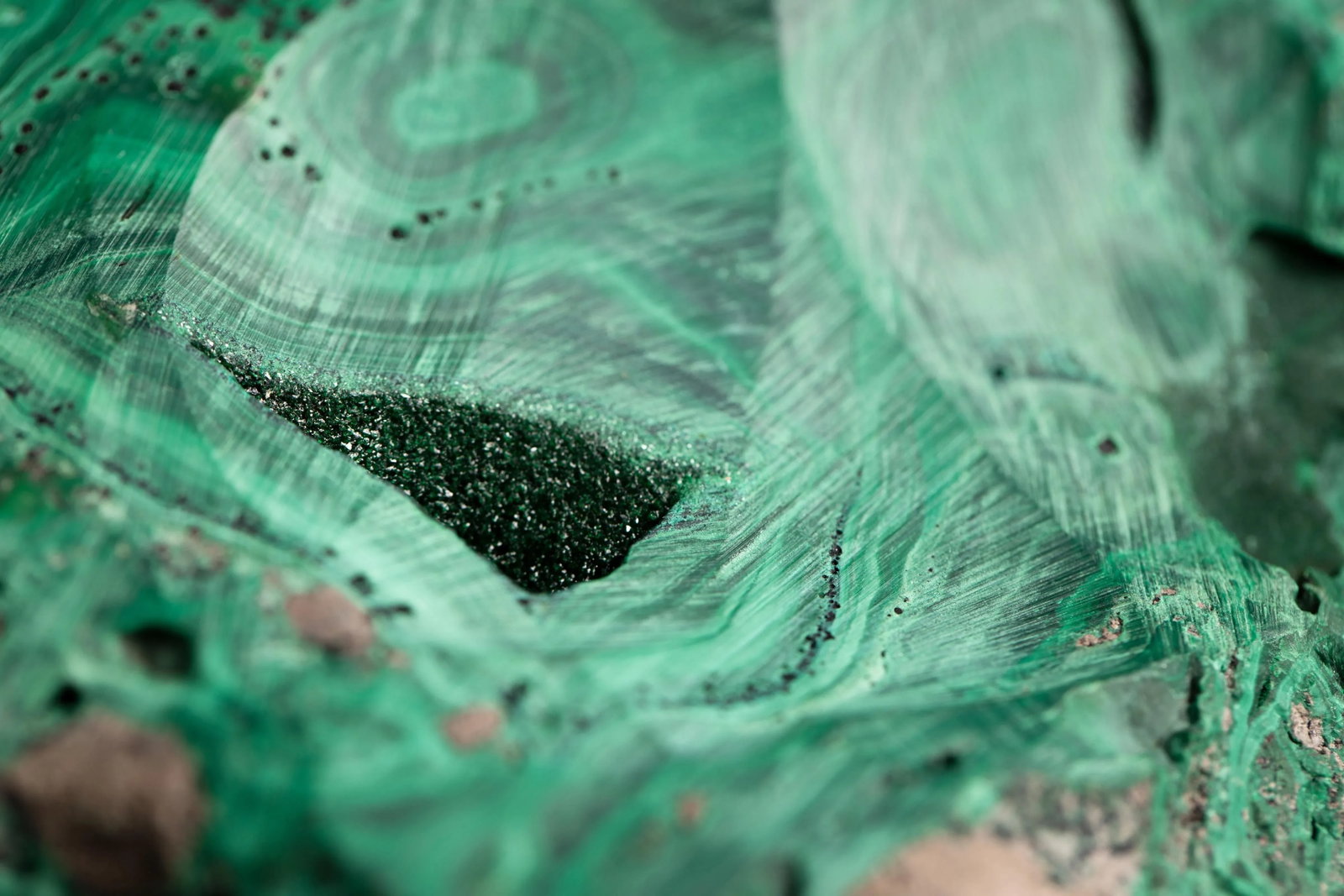 Malachite Natural Specimen Vide Poche Stone Paperweight - 3