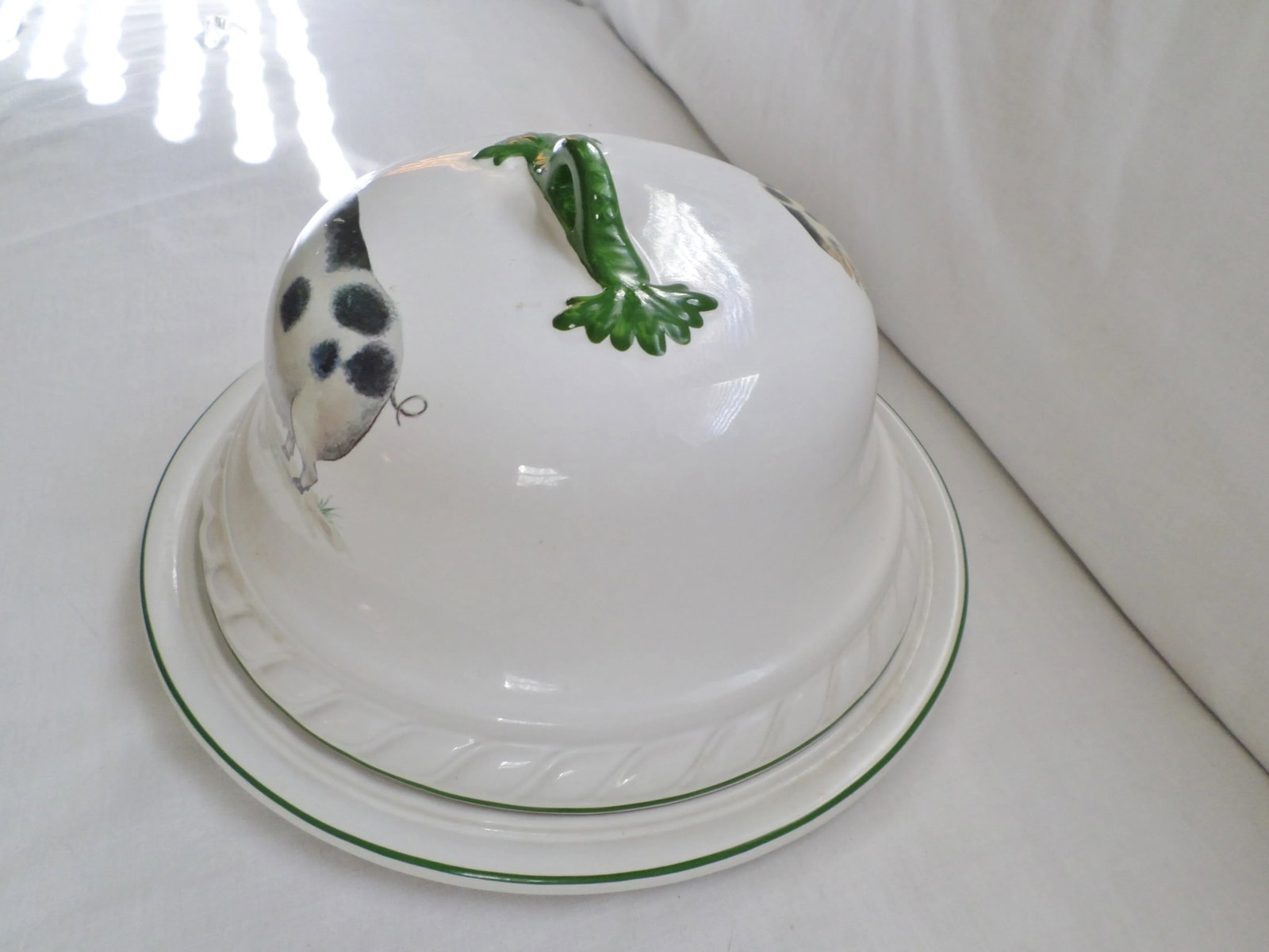 Heron Cross Pottery England "Old Spotted Pig" Round Covered Meat / Cheese Platter - 2