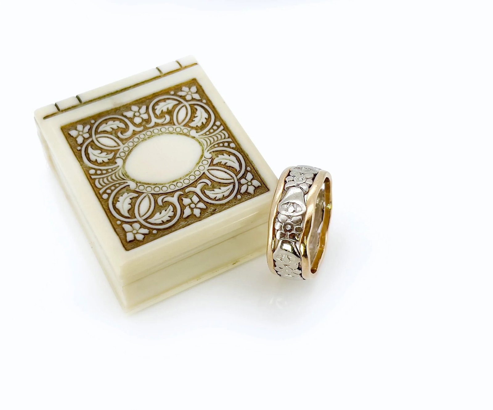 Vintage 14k Bristol Wedding Bells Ring, Size 6 - 4