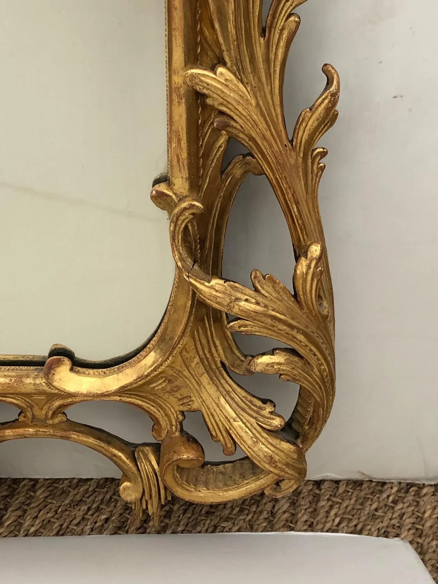 Late 19th Century English Chippendale Style Carved Giltwood Mirror - 3