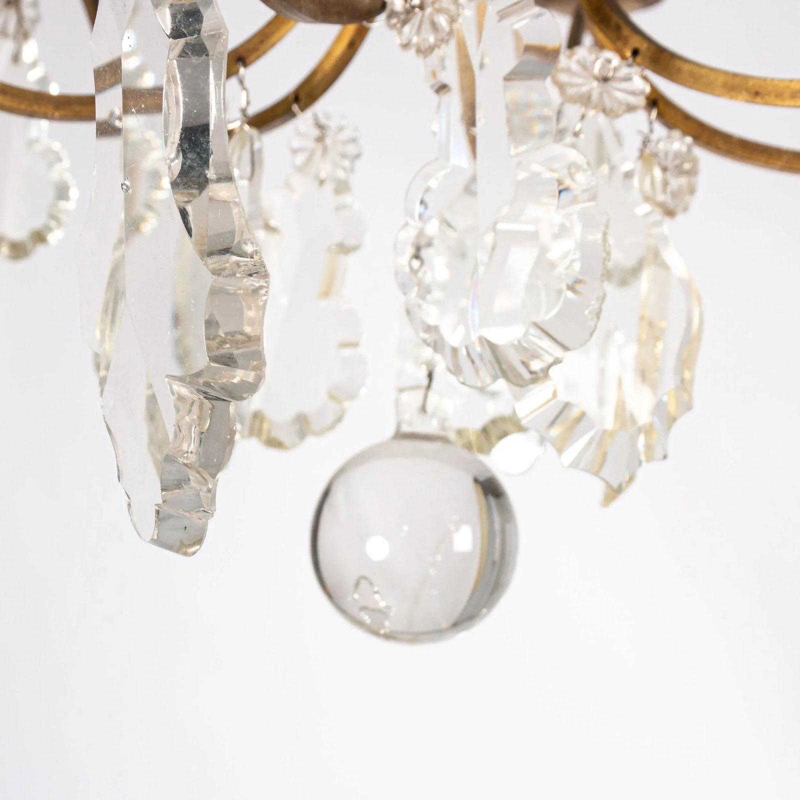 Late 19th Century French Scrolled Brass Chandelier - 6