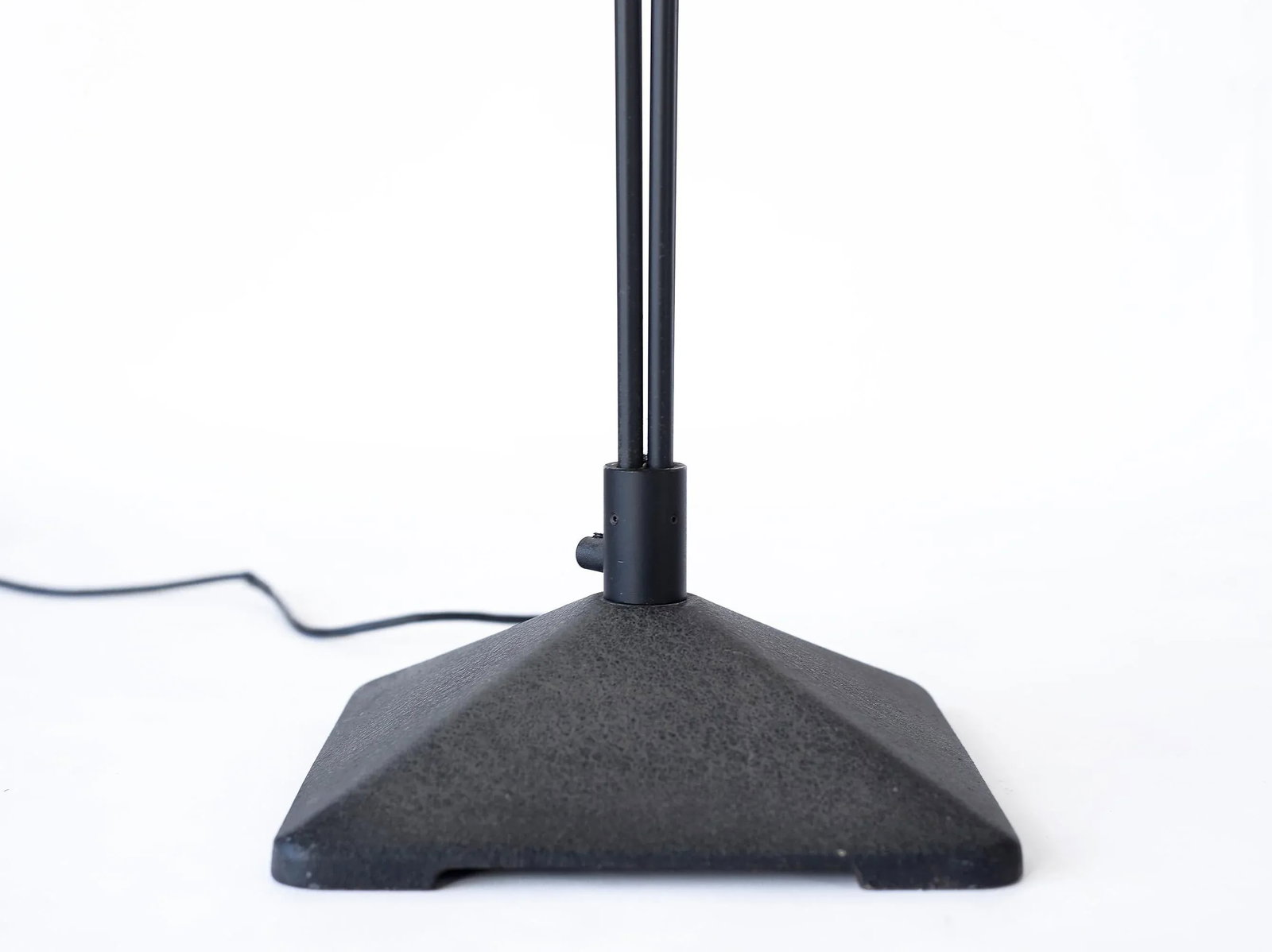 1980s Postmodern Memphis Design Kock & Lowy Torchiere Floor Lamp - 6