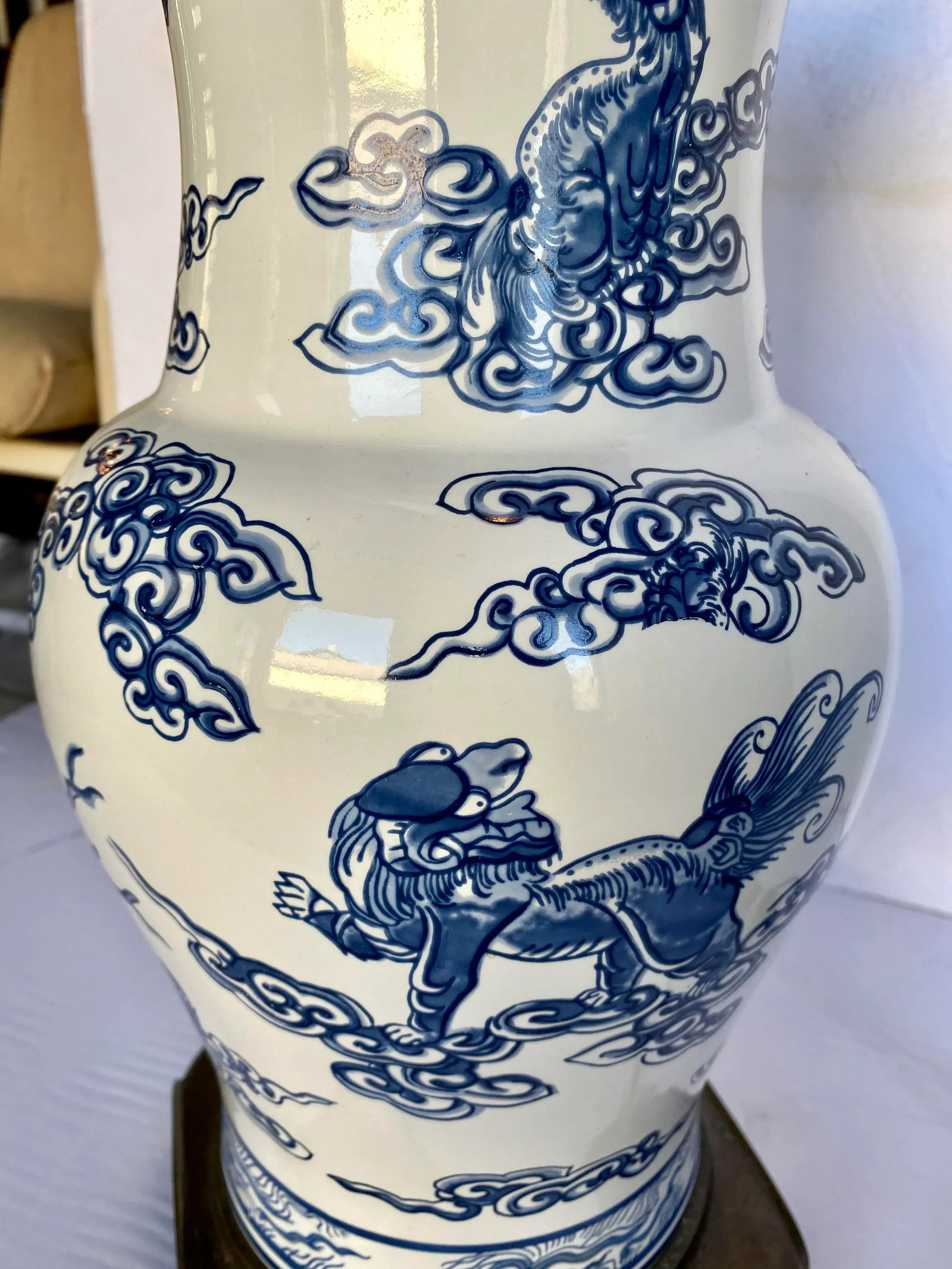 Blue and White Chinoiserie Porcelain Ginger Jar Table Lamp - 10