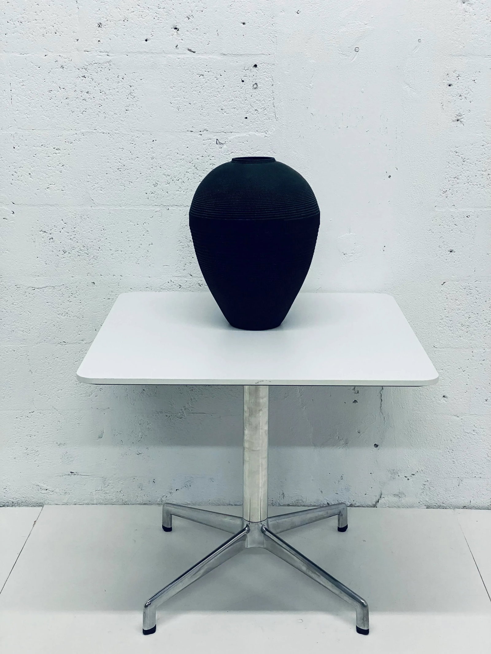 Postmodern Black Corrugated Cardboard Vase by Flute, Chicago - 12