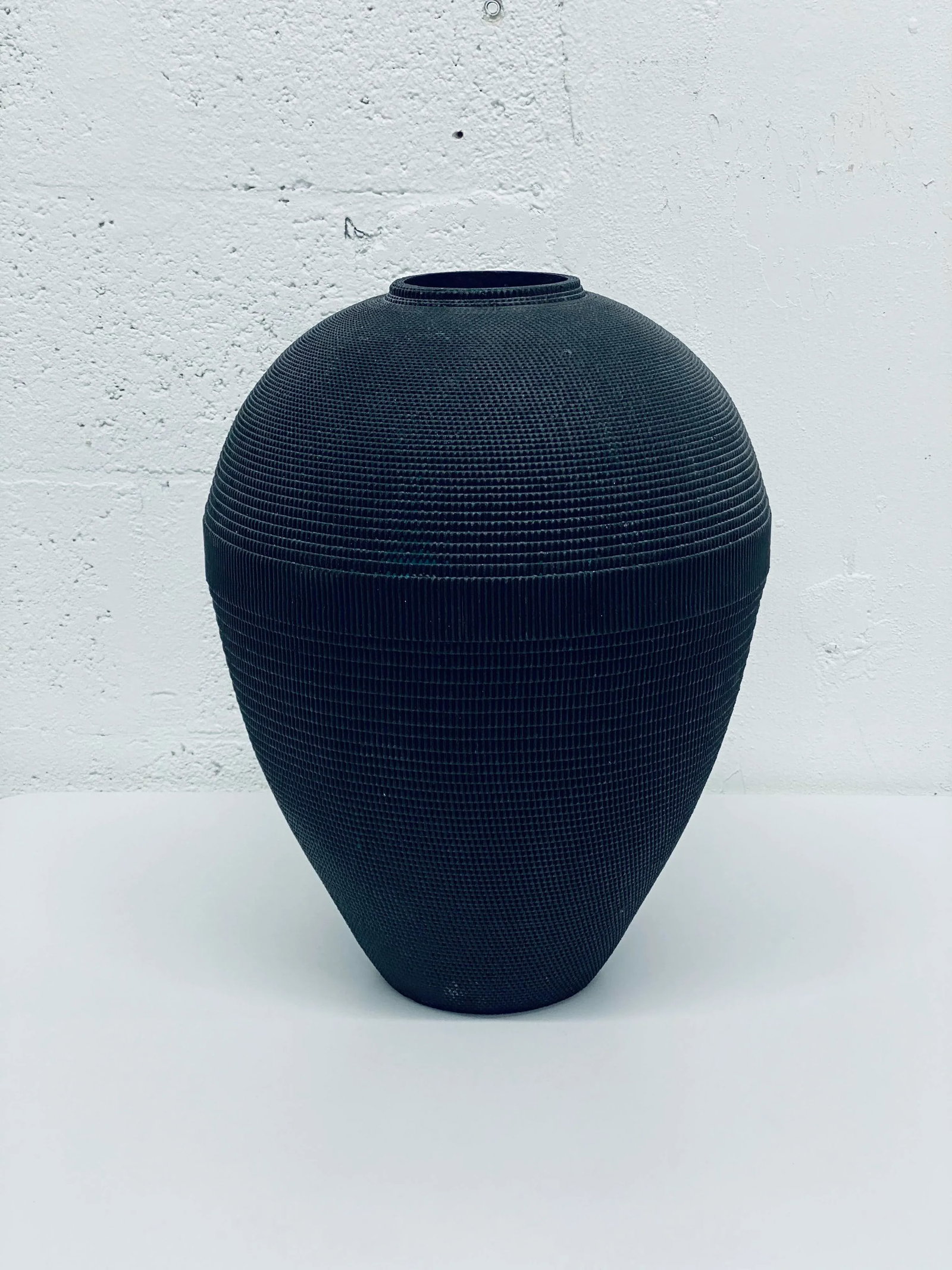 Postmodern Black Corrugated Cardboard Vase by Flute, Chicago - 4