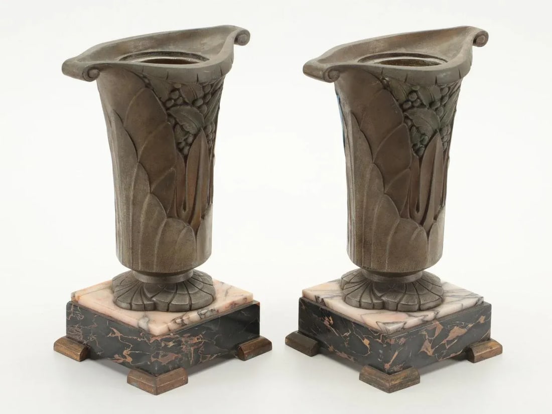 Late 19th Century French Art Nouveau Marble Clock Garniture - 3 Pieces - 7