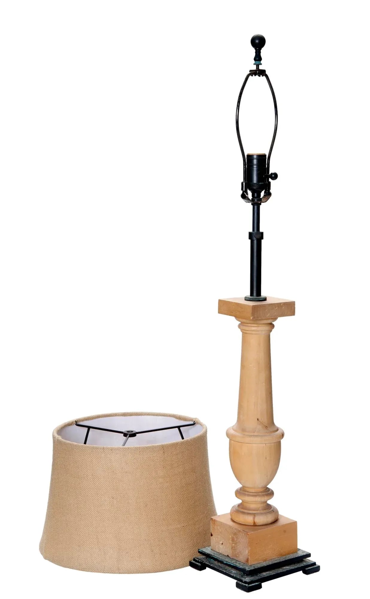 Early 20th Century Extendable Wood Column Table Lamp - 4