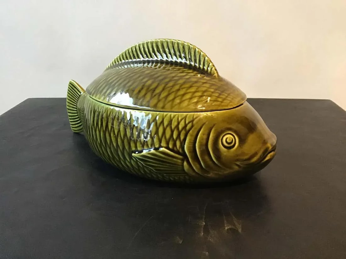 French Green Majolica Fish Tureen by Sarreguemines - 3