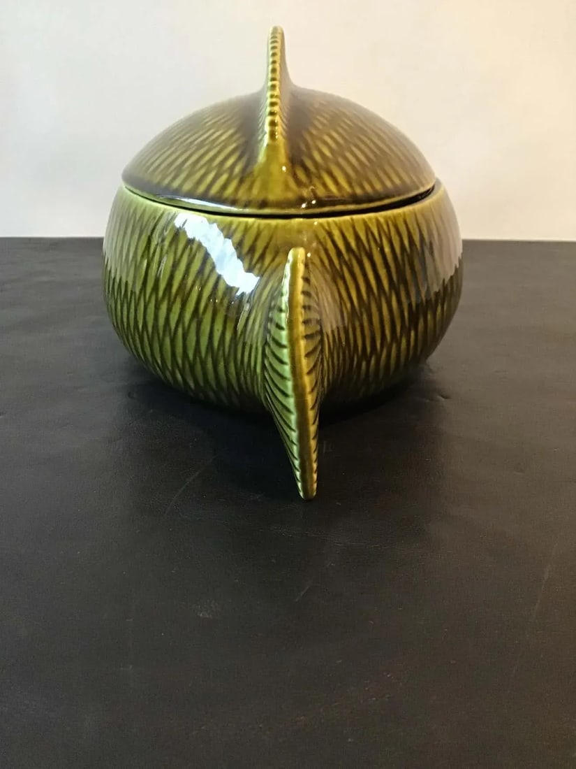 French Green Majolica Fish Tureen by Sarreguemines - 6