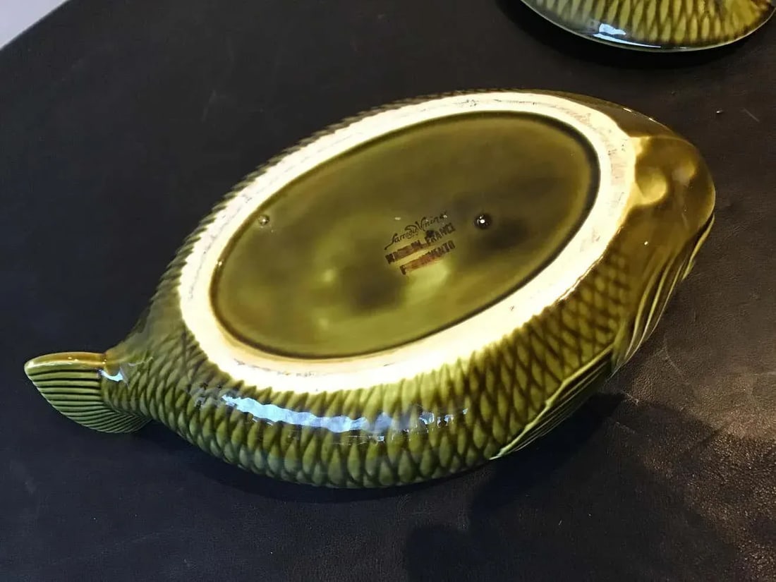 French Green Majolica Fish Tureen by Sarreguemines - 9