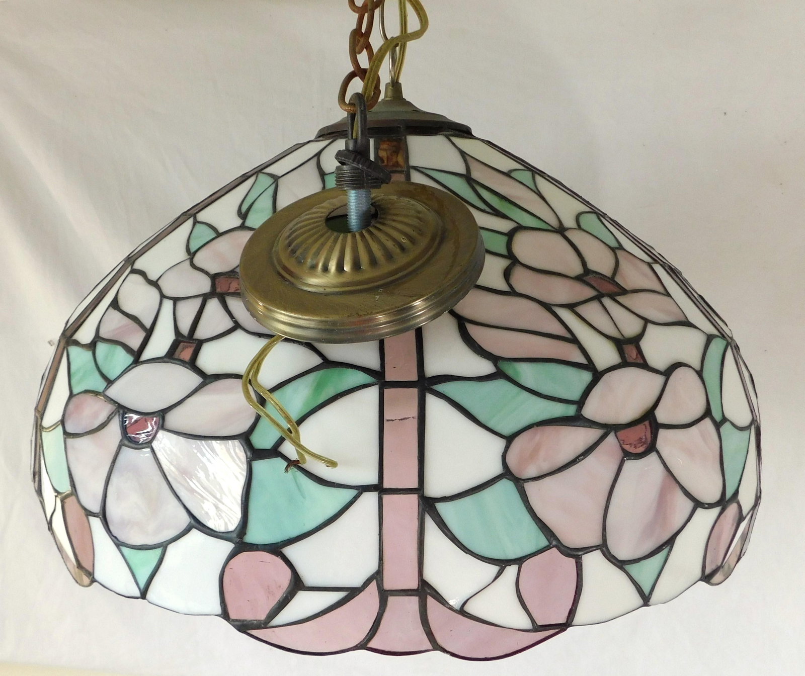 Mid 20th Century Pink Green & White Floral Stained-Glass Chandelier - 9