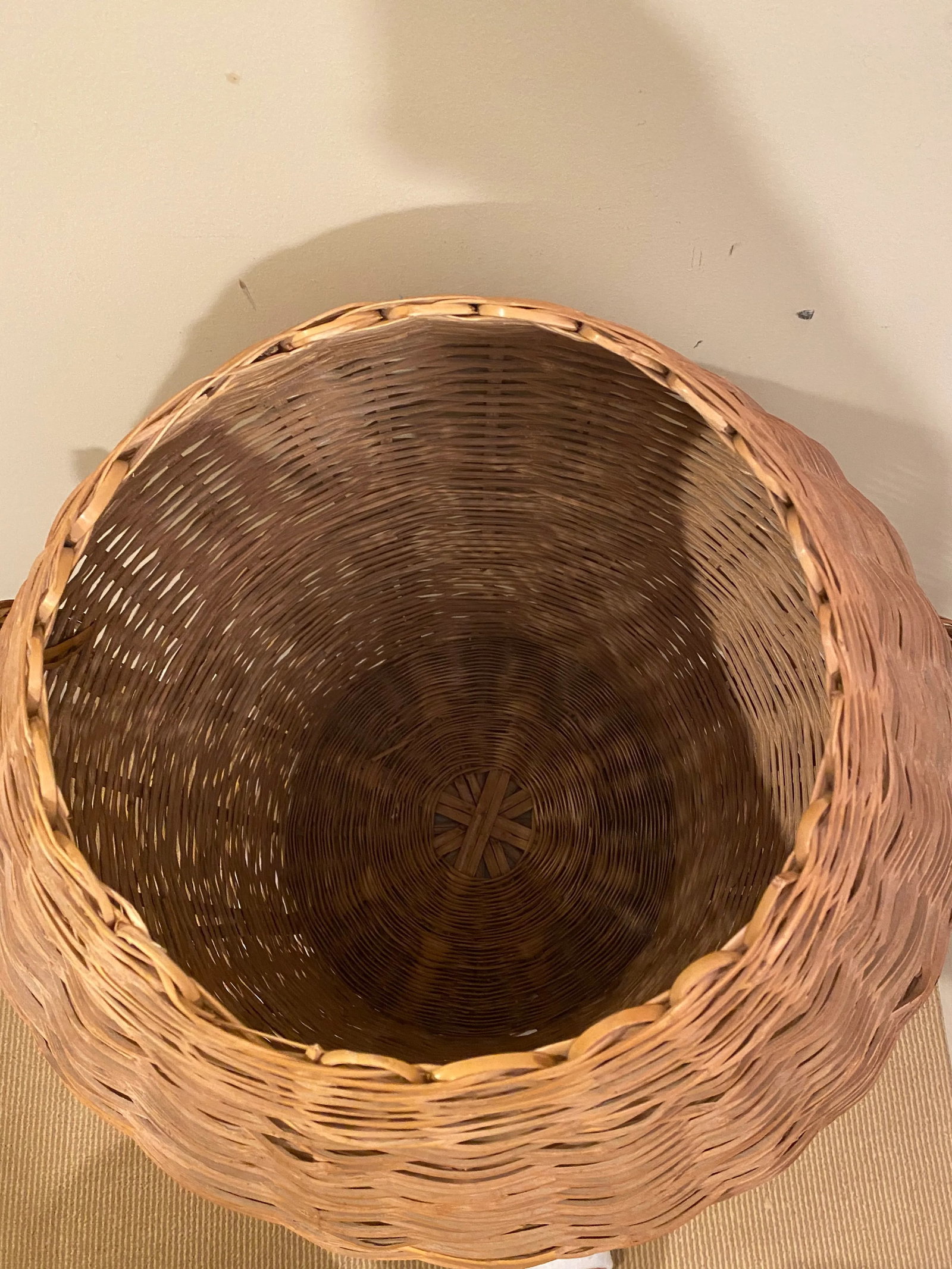 Vintage Split Bamboo Basket With Lid - 7