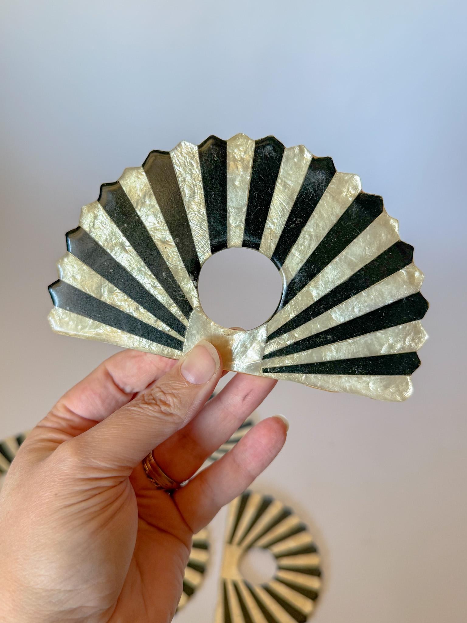 1980s Fan Shaped Capiz Shell Napkin Rings, Set of 6 - 3