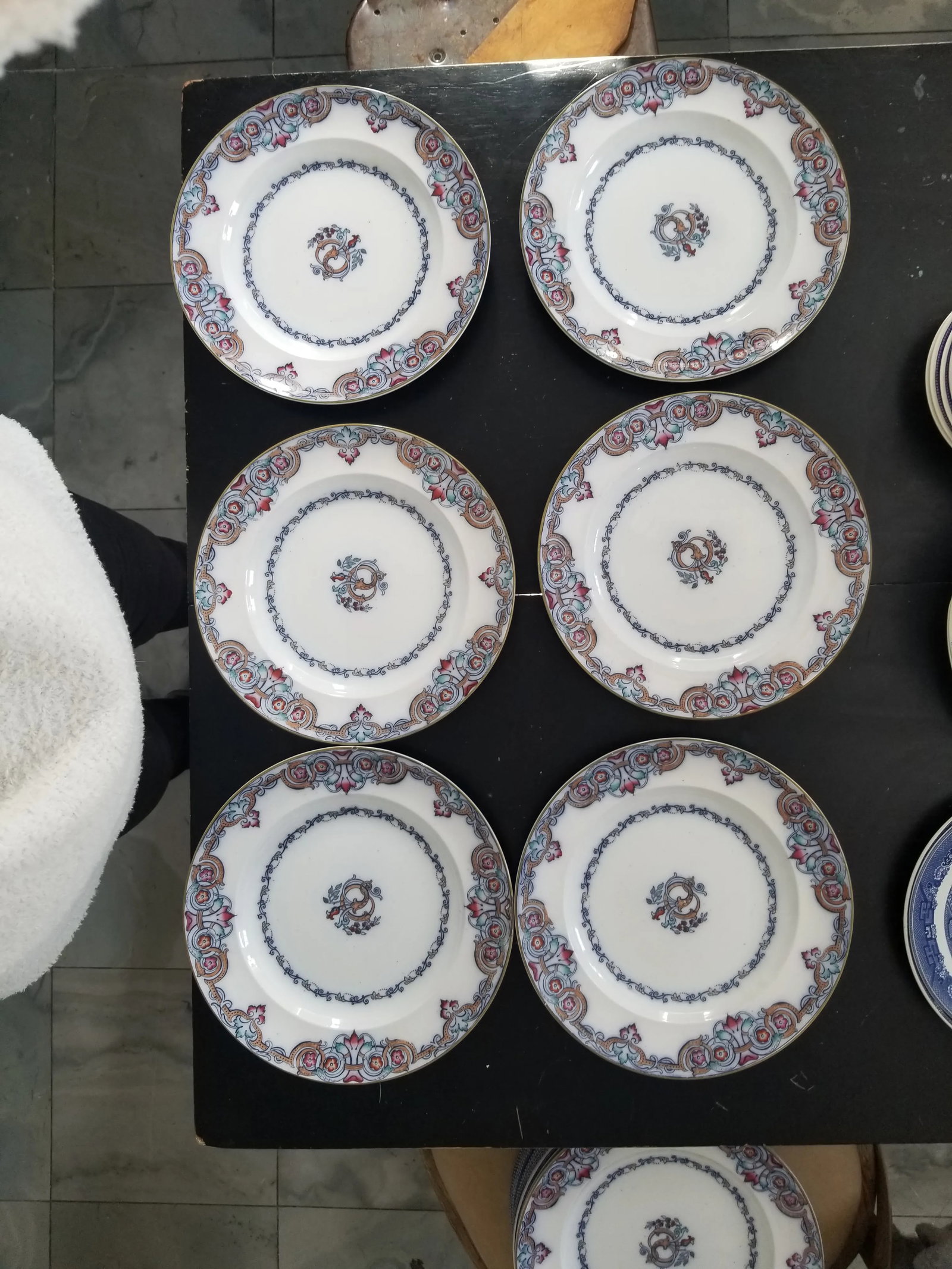 19th Century Antique Wedgwood Plates in Liffey Pattern - Set of 6 - 12