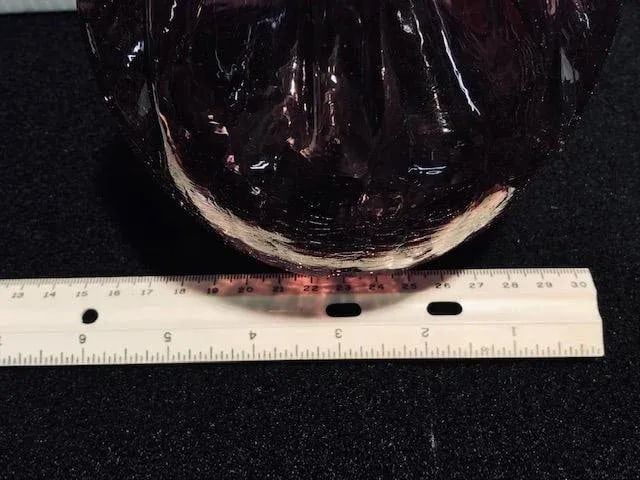 1950s Pilgrim Hand Blown Amethyst Crackle Vase - 4