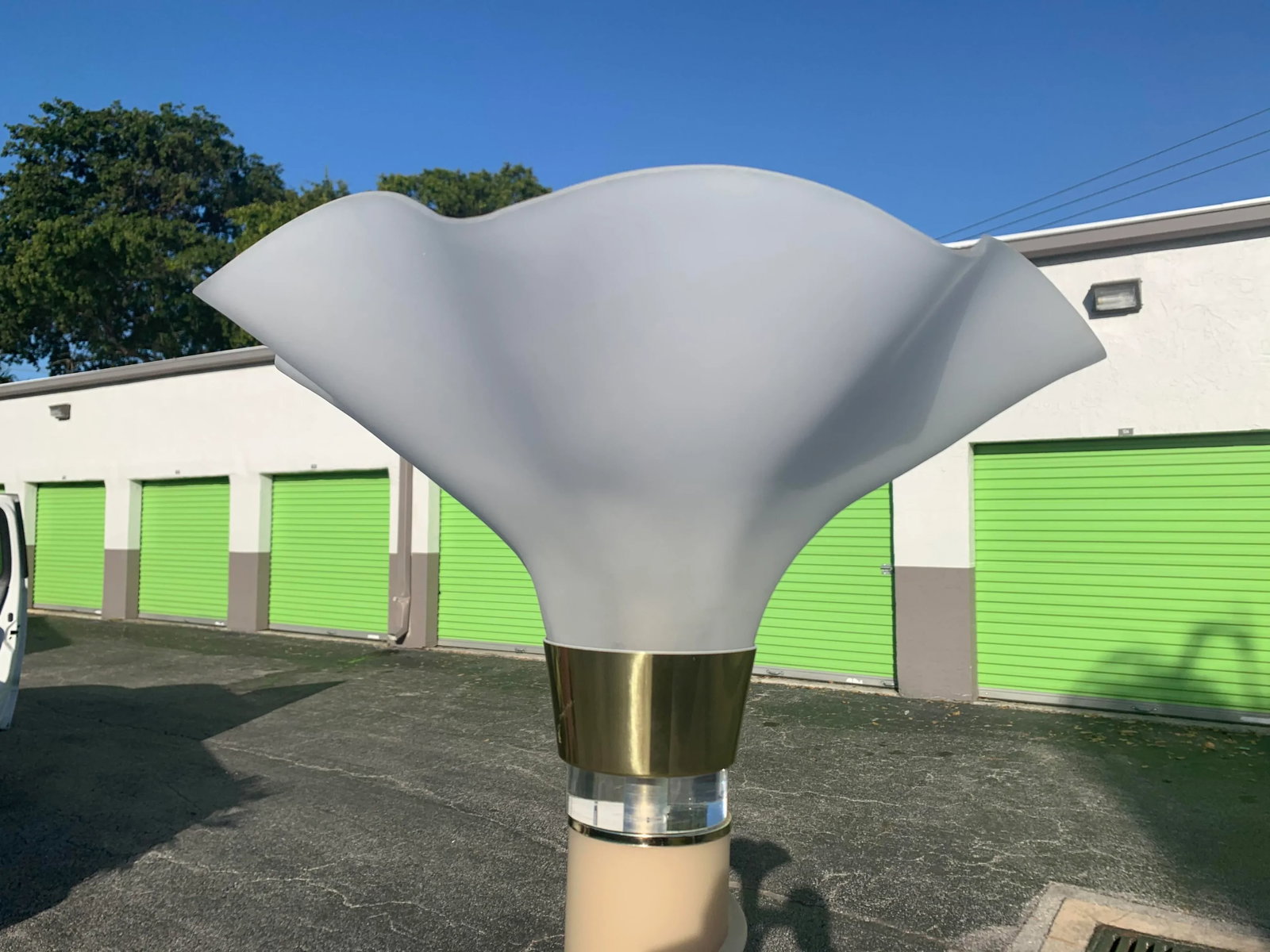 1980s Lucite Floor Lamp - 5