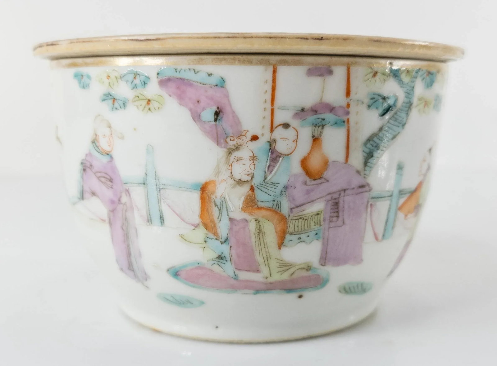 Late 19th Century Chinese Famille Rose Porcelain Cricket Cage Bowl - 2