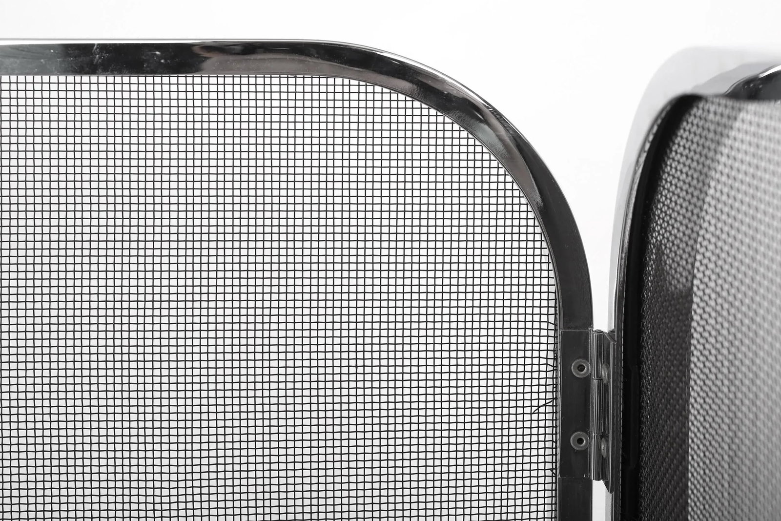 Late 20th Century Silvered Framed / Mesh Interior Fire Place Screen - 6
