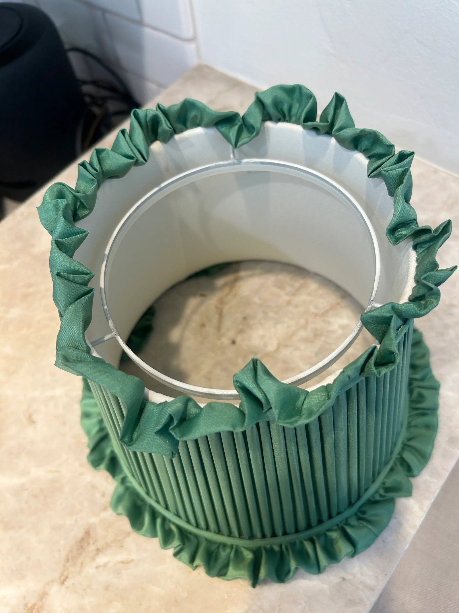 Pair of Vintage Pleated Green Silk Lampshades With Ruffled Trim - 5