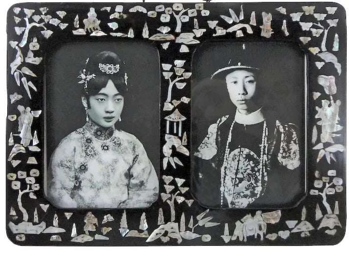 Early 20th Century Papier Mache Double Picture Frame - 8