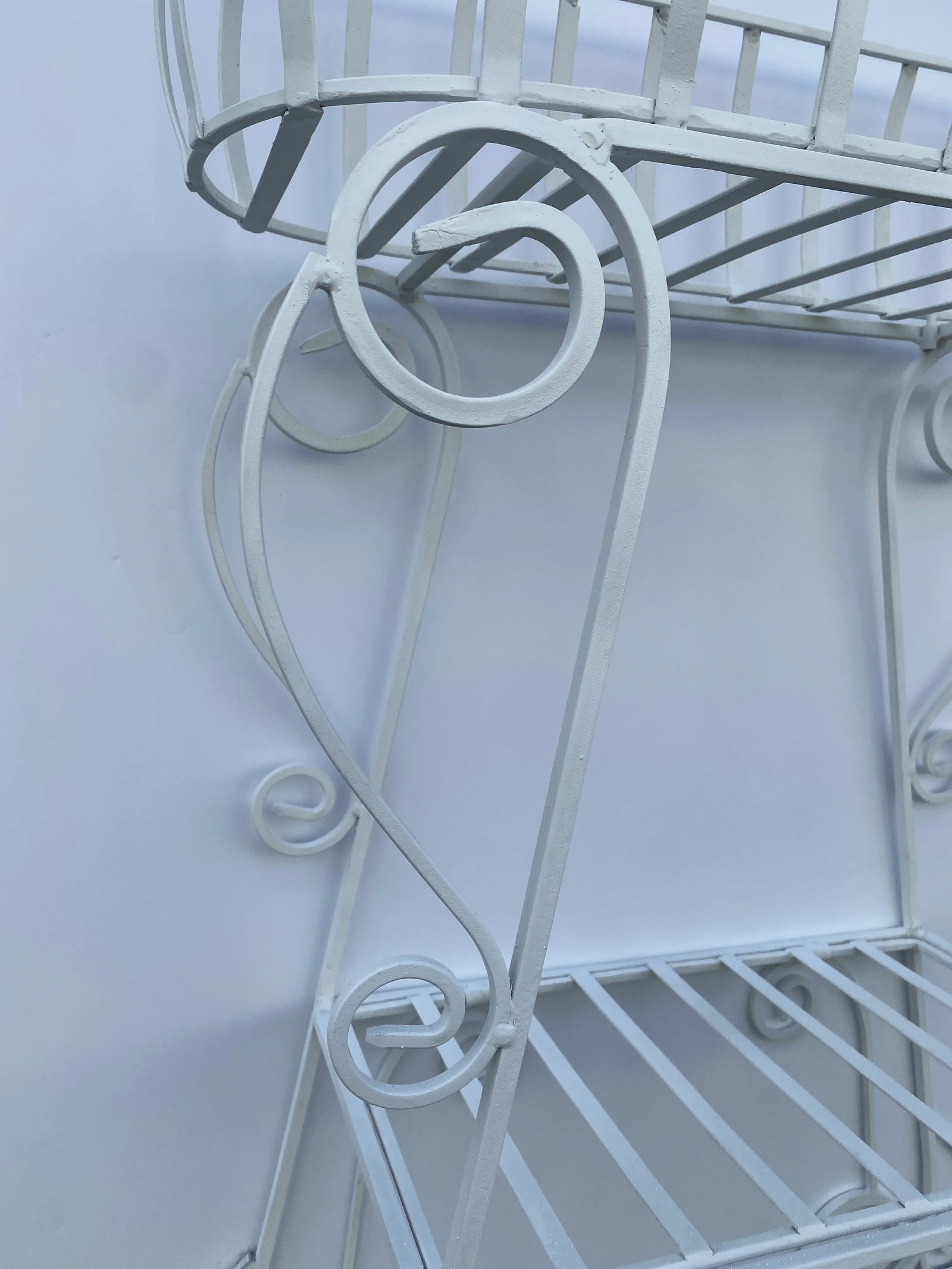 1950s Salterini Style Wrought Iron Plant Stand - 5