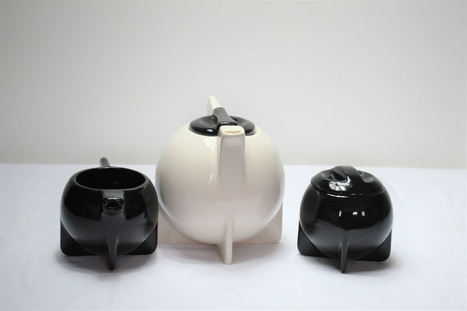 1980s Bauhaus Memphis-Style Pottery Tea Pot, Creamer, & Sugar Jar- 3 Pieces - 3