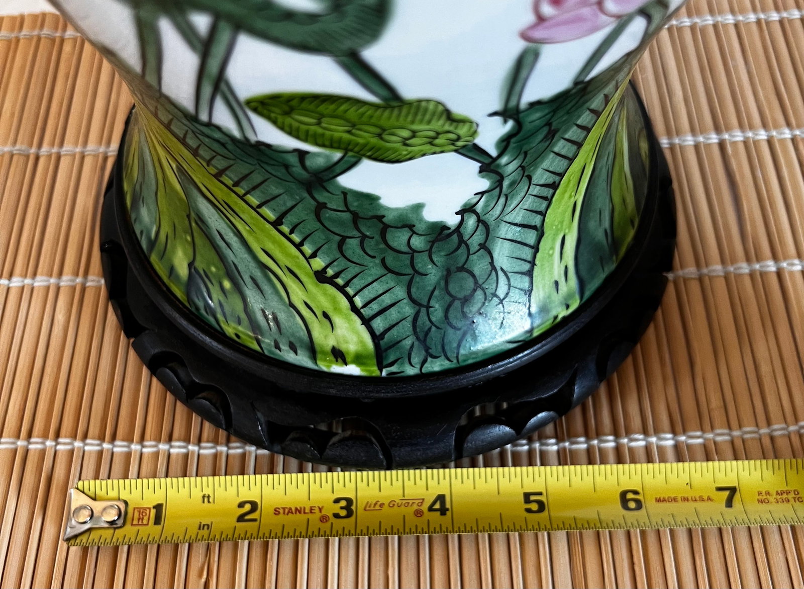 Chinoiserie-Style Porcelain / Temple /Ginger Jar -Made in Japan - 2