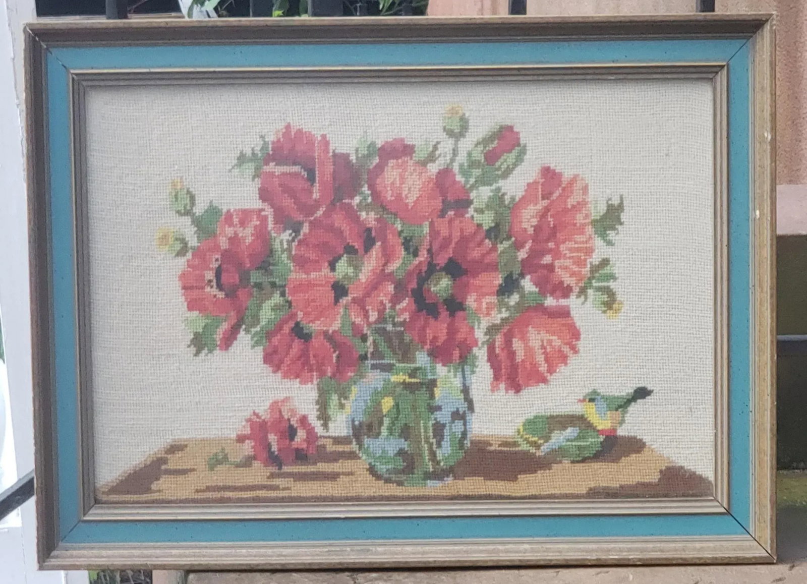 Vintage 1950s Boho Framed Floral Needlepoint With a Bird - 2
