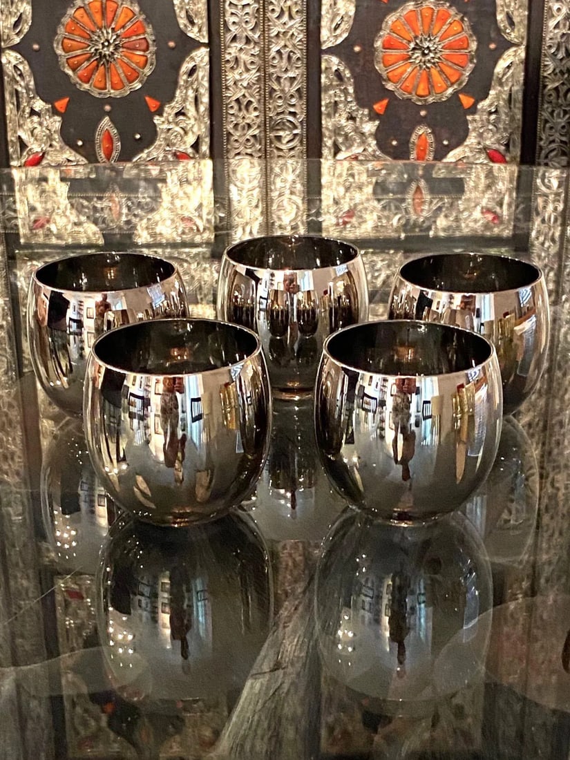 C. 1960s Vintage Round Barware Whiskey Glasses With Silver Overlay- Set of 5 - 4