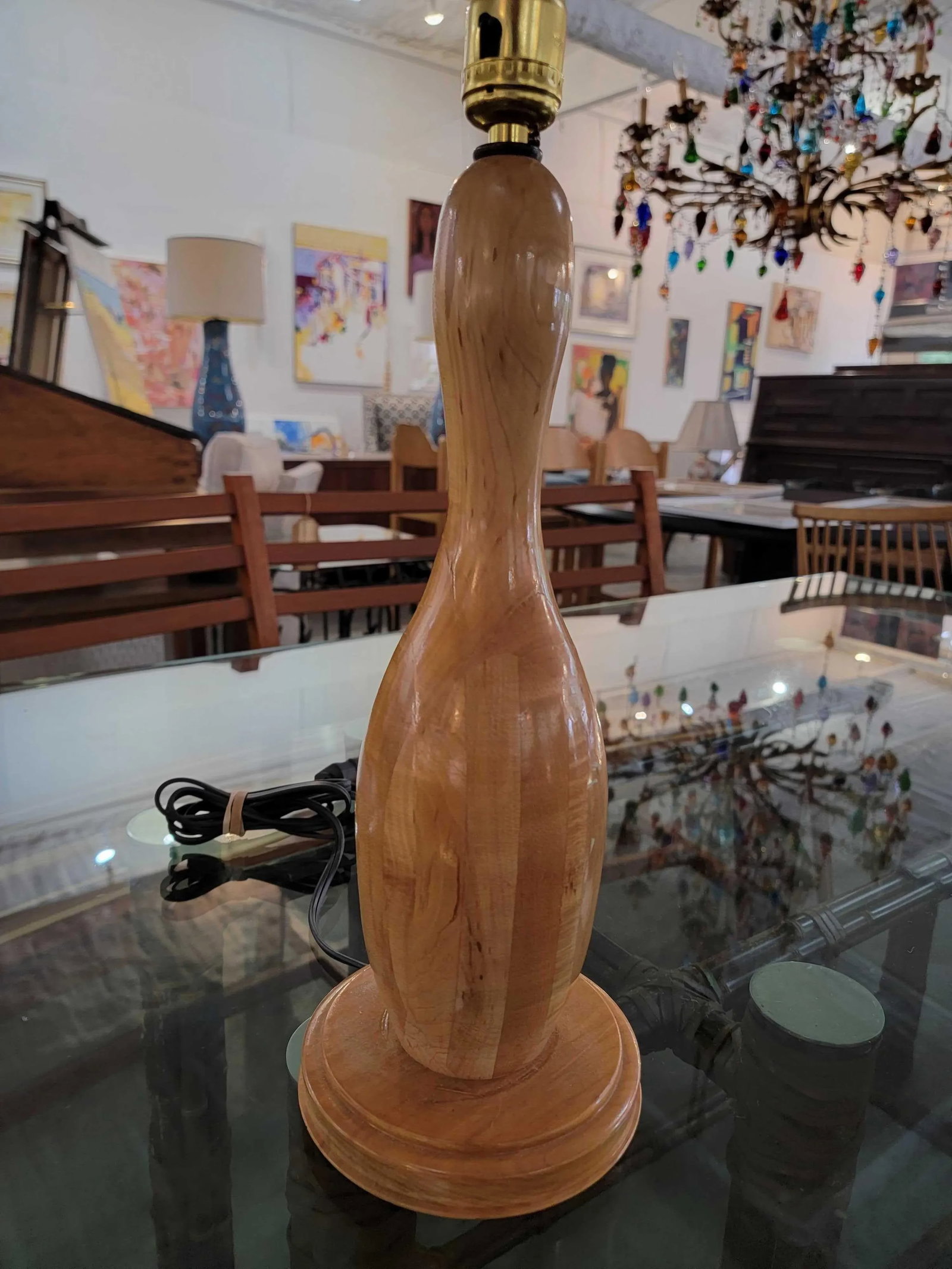 Vintage 1980s Maple Bowling Pin Folk Art Table Lamp - 5