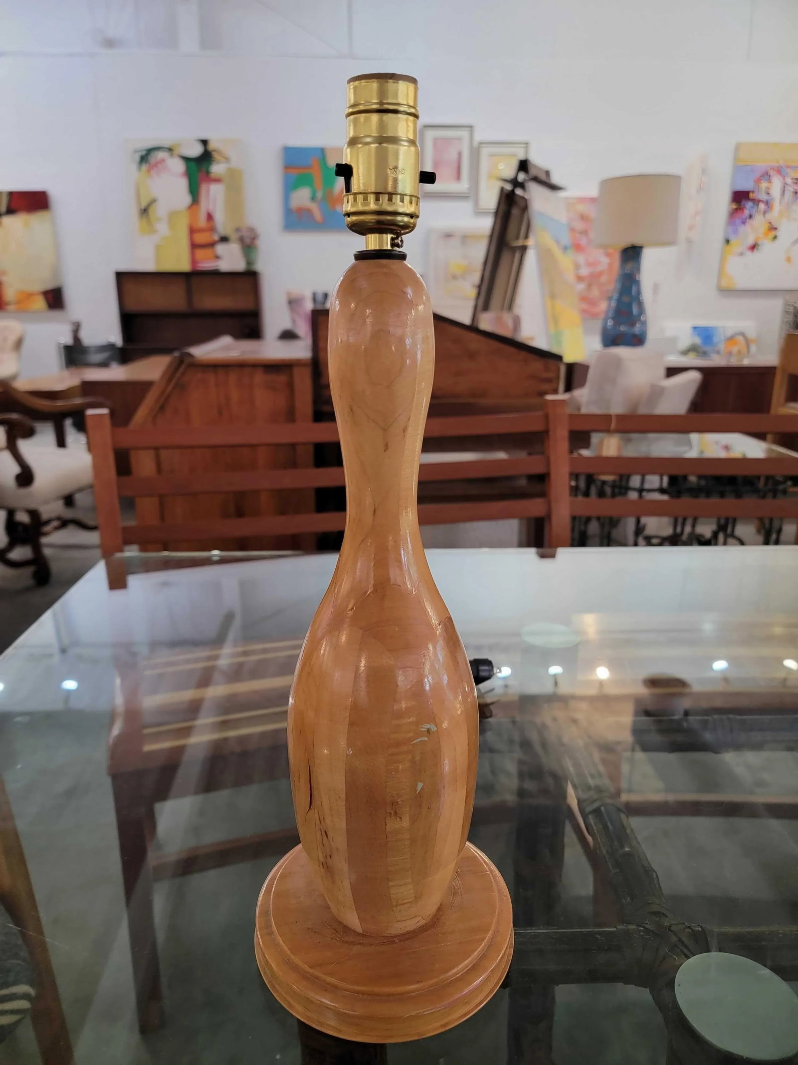 Vintage 1980s Maple Bowling Pin Folk Art Table Lamp - 9