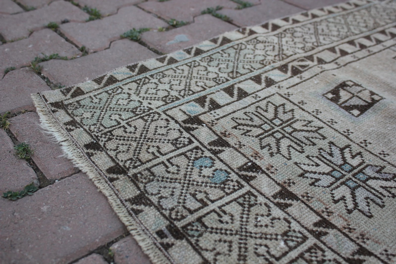 1970s Traditional Antique Turkish Hand Knotted Vintage Oushak Area Rug - 5