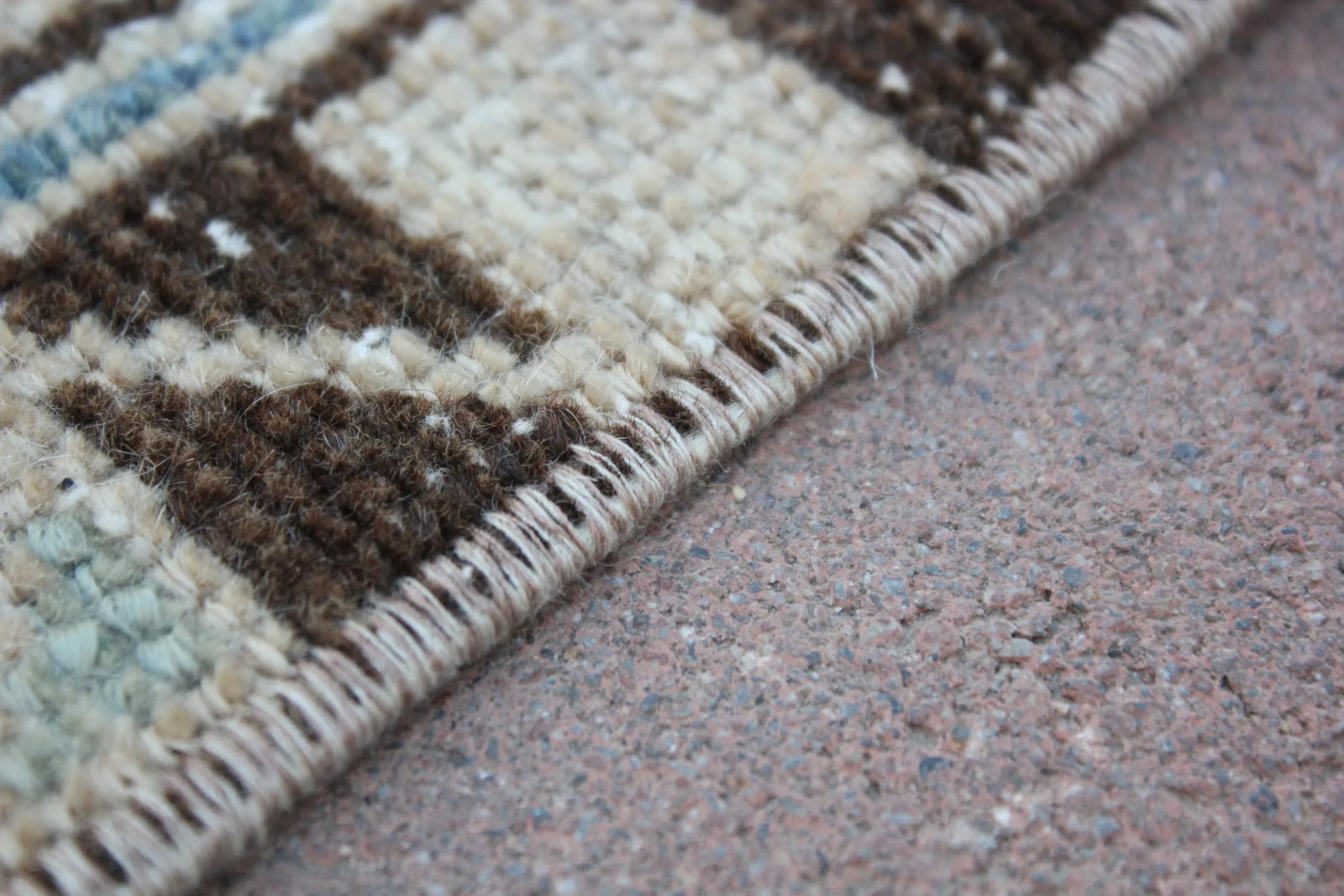 1970s Traditional Antique Turkish Hand Knotted Vintage Oushak Area Rug - 9