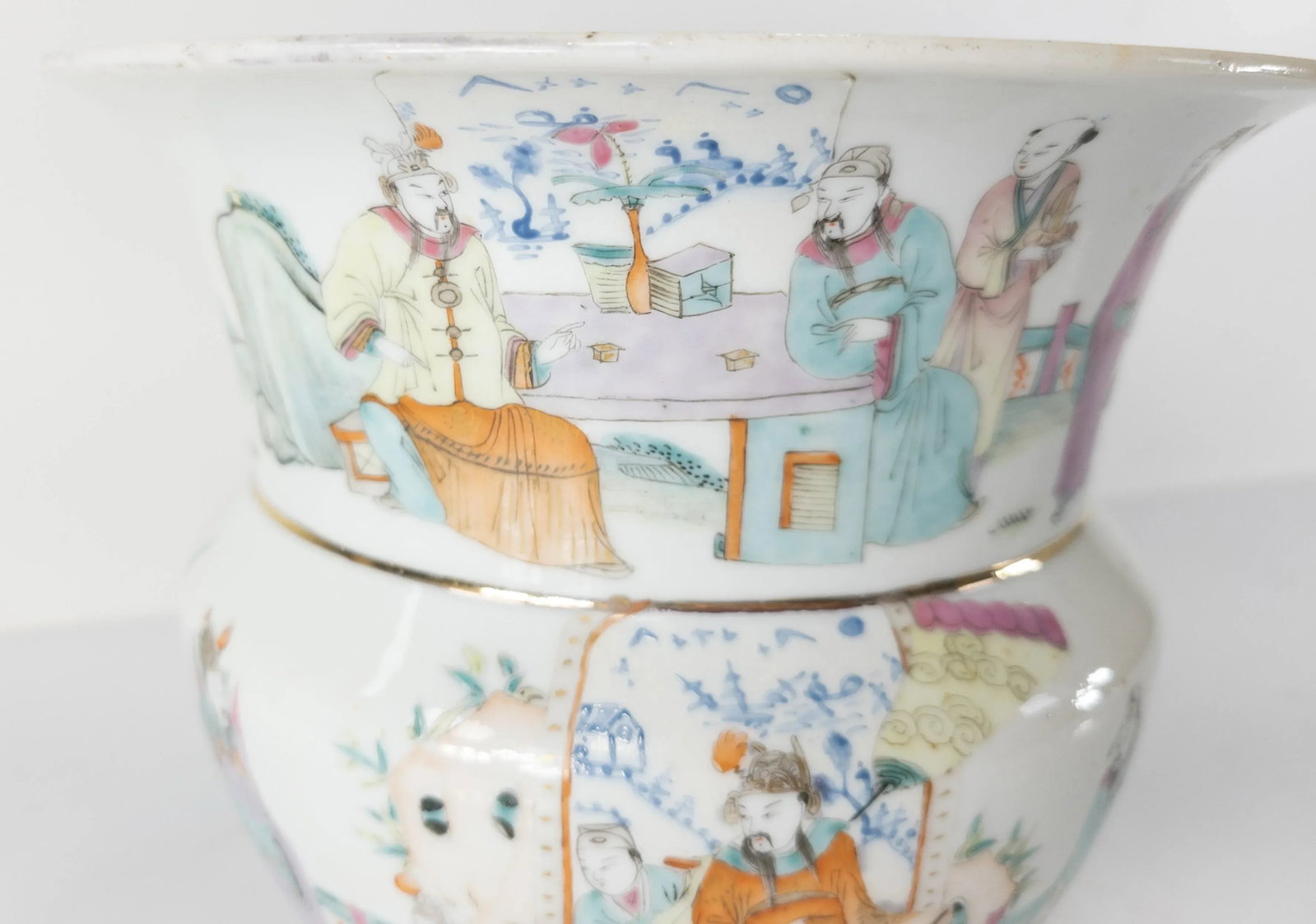 Chinese Famille Rose Chinoiserie Vase - 6