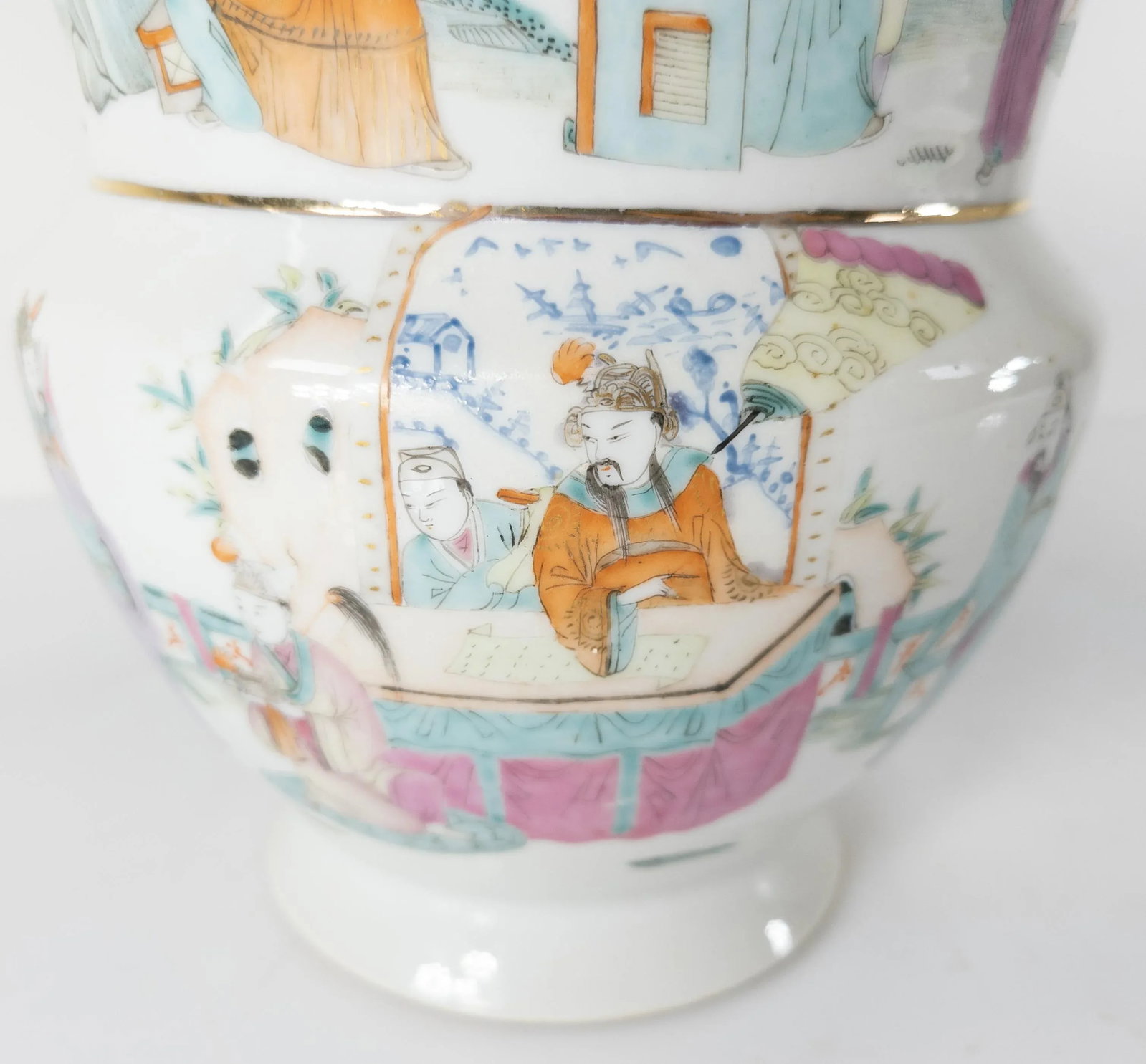 Chinese Famille Rose Chinoiserie Vase - 7