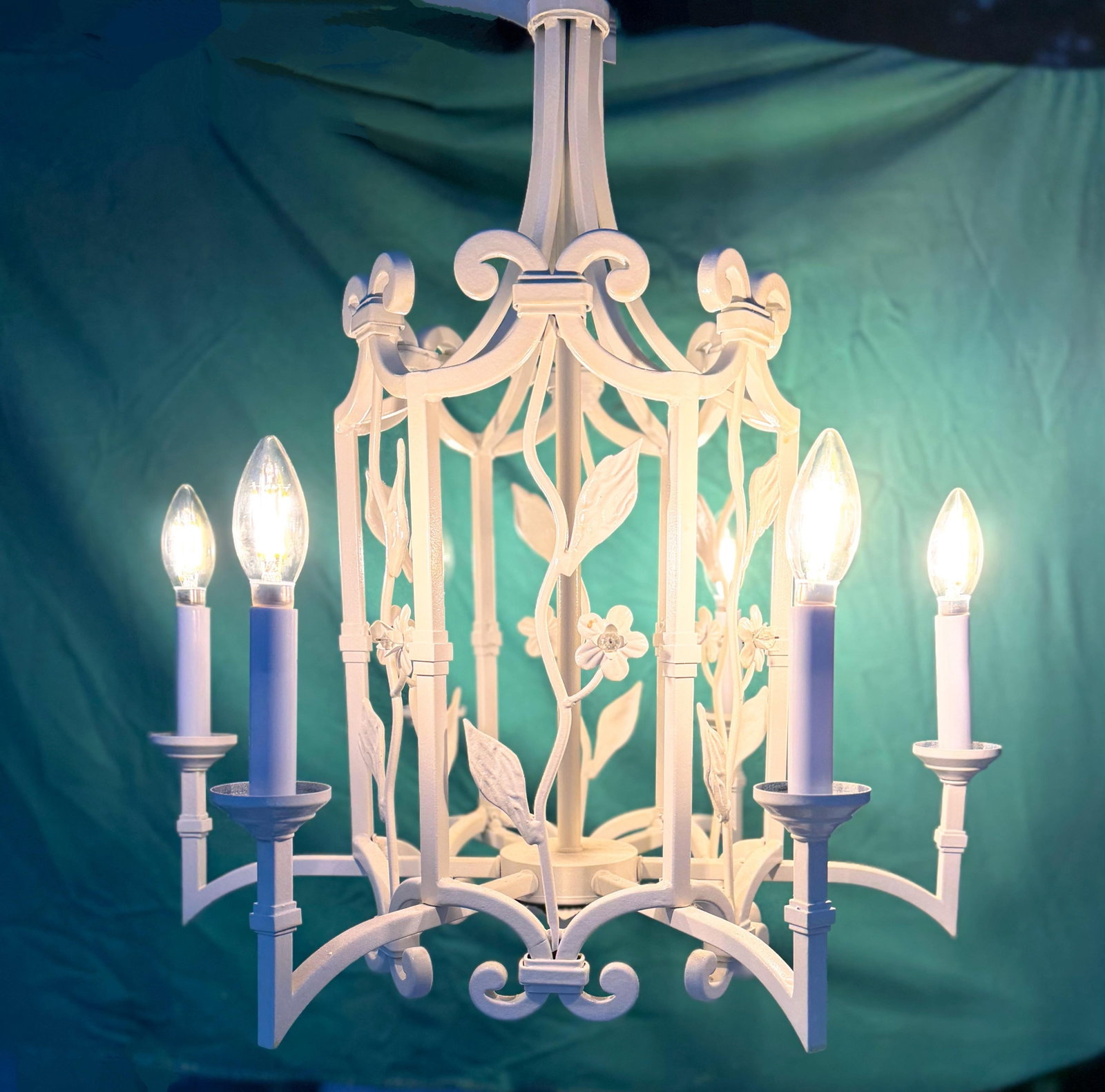 Vintage 6-Light Palm Beach Regency Floral Pagoda-Style Chandelier - 5