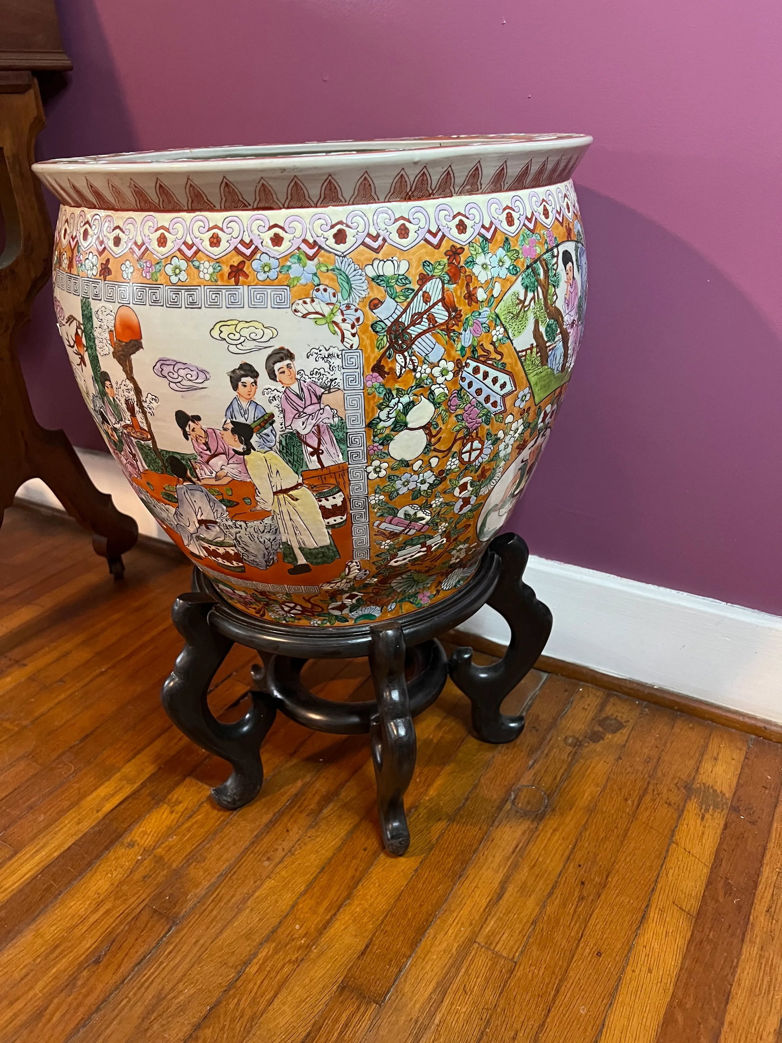 Large Porcelain Chinese Fishbowl Planter With Classic Oriental Decorations and Wood Stand - 2