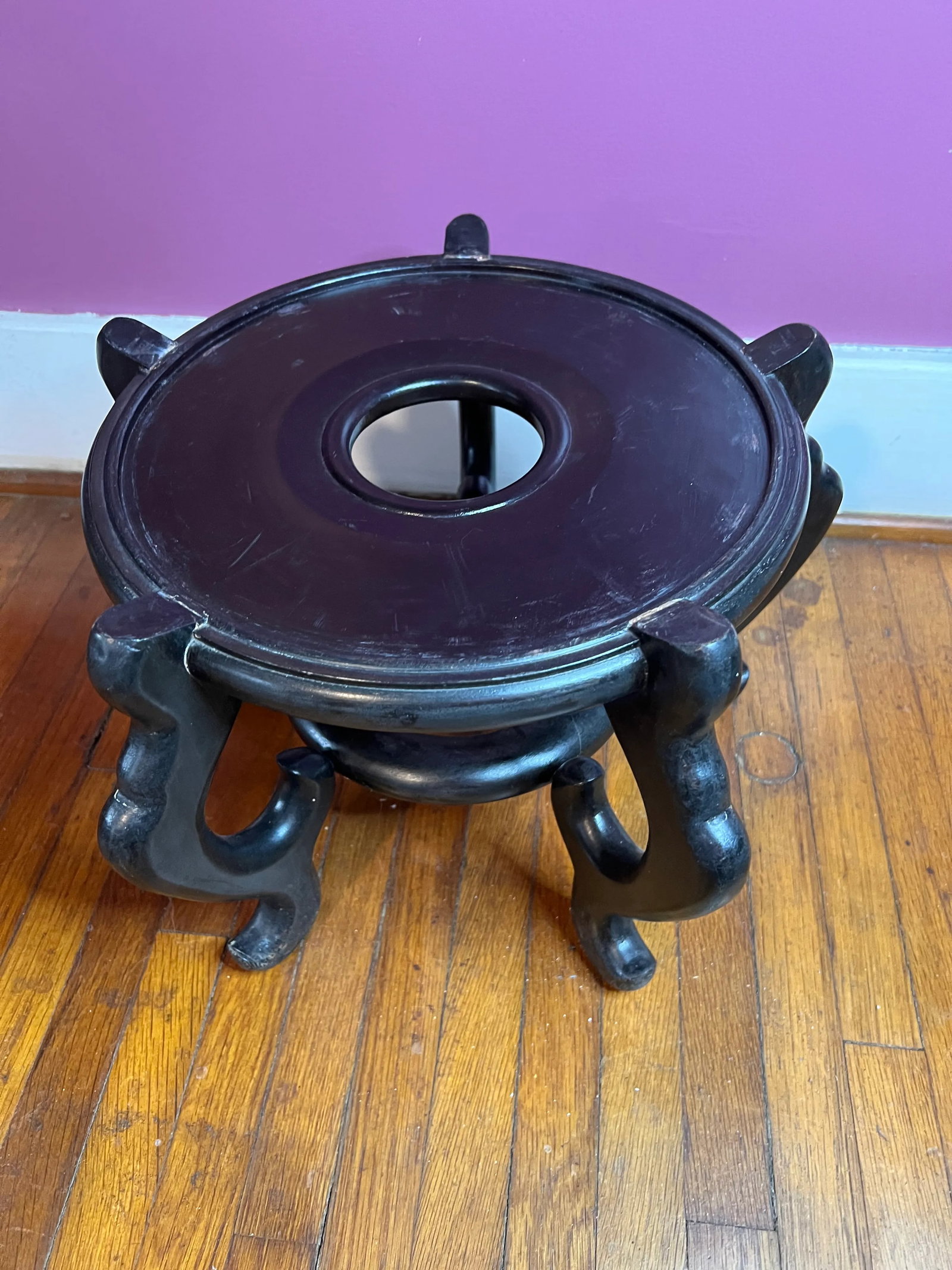 Large Porcelain Chinese Fishbowl Planter With Classic Oriental Decorations and Wood Stand - 6