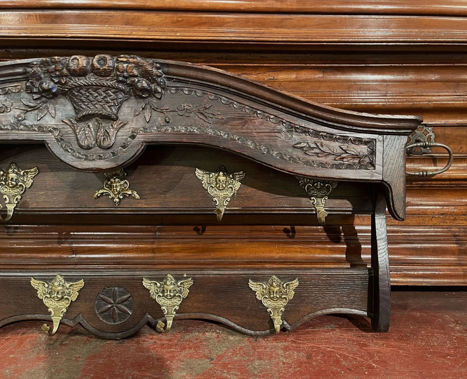 Mid-19th Century French Carved Oak Hanging Shelf With Hooks From Normandy - 5