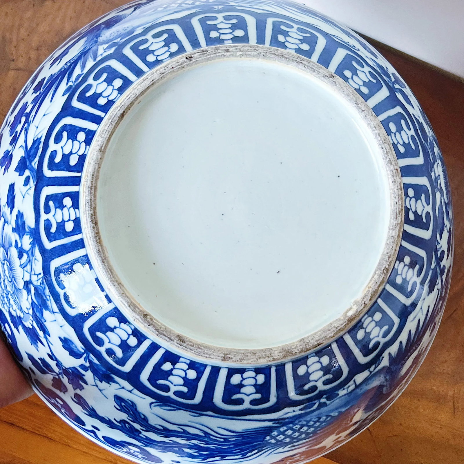 Late 19th Century Chinese Blue and White Porcelain Bowl Depicting Phoenix and Peonies Flowers - 8