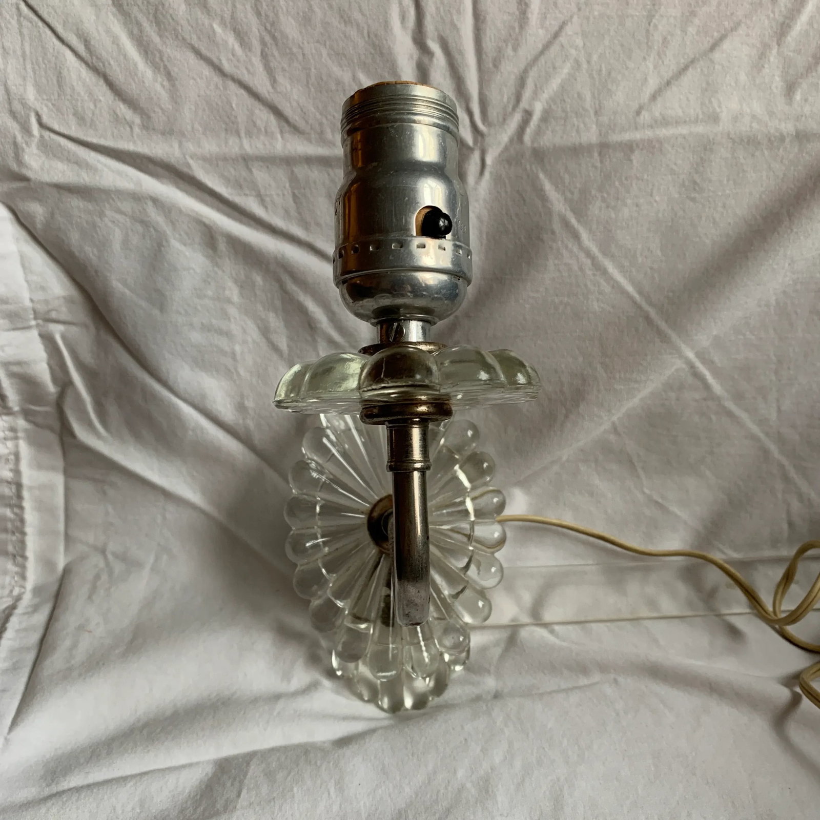 Mid-20th Century Lucite Wall Sconce - 10