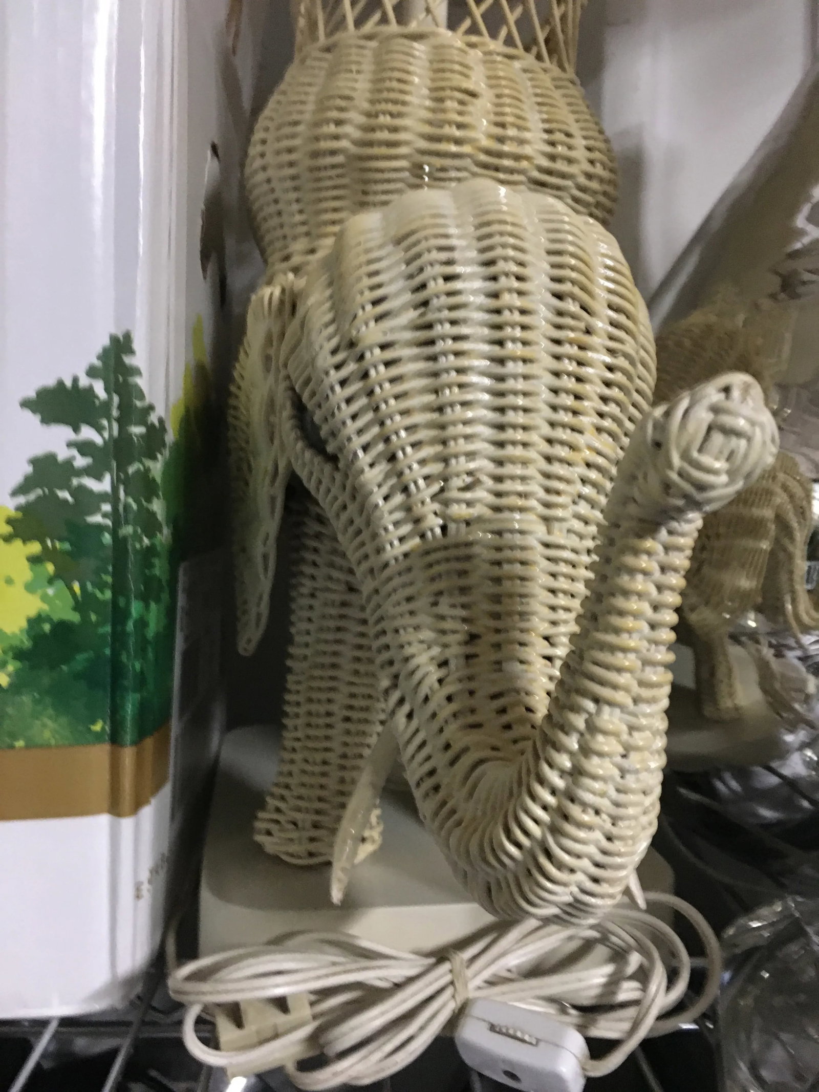 1980s Wicker Elephant Lamp - 7